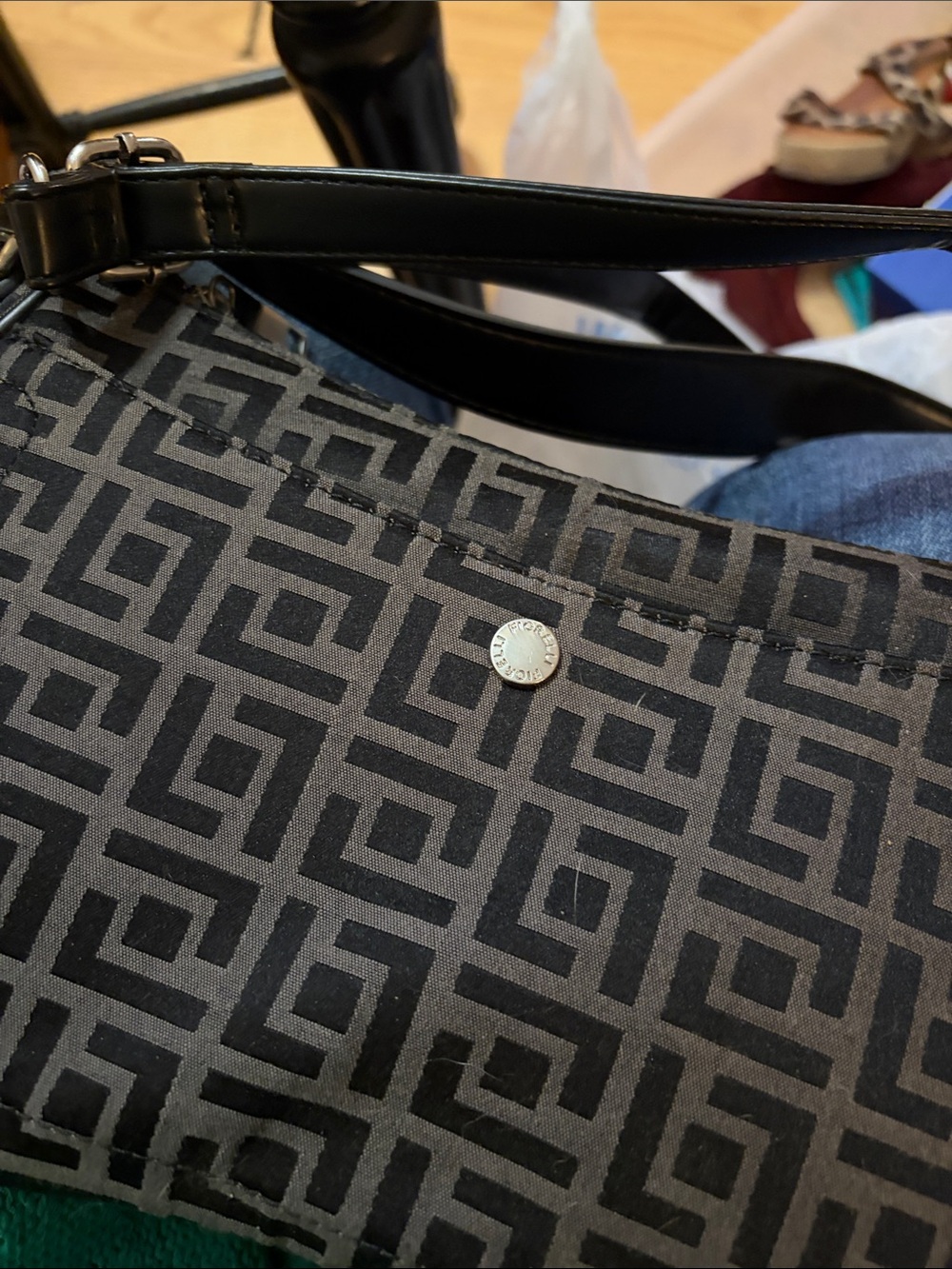 purse - Picture 1 of 1